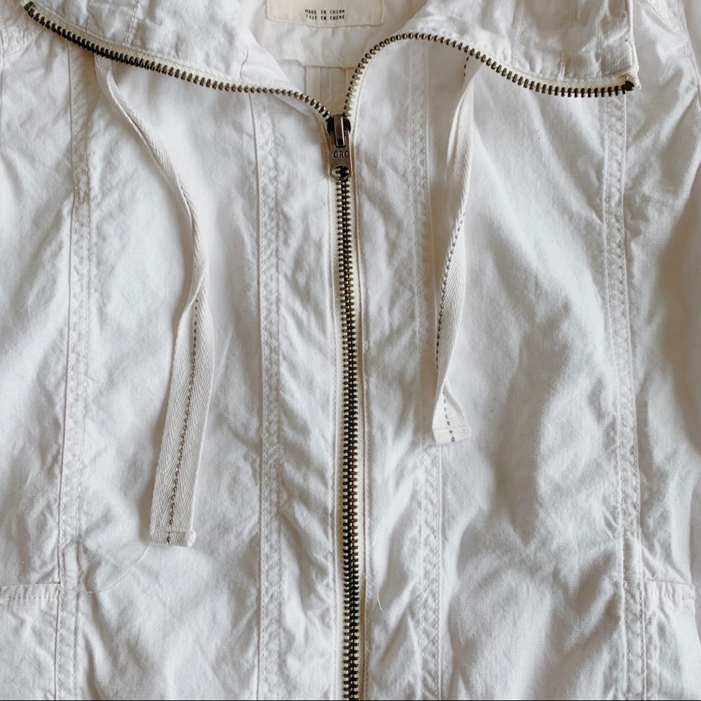 White Zip Up - Picture 3 of 4